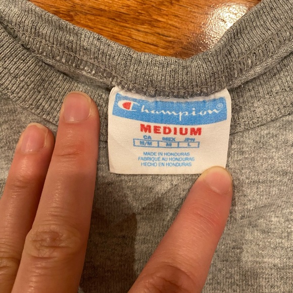 Vintage Champion T-shirt - Picture 3 of 4